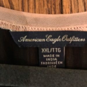 American Eagle Floral top
